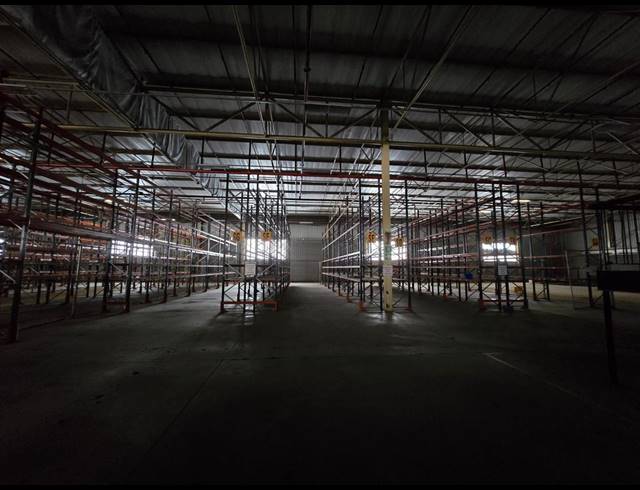 12,732M² WAREHOUSE TO LET IN HERIOTDALE